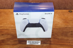 Playstation 5 Dual Sense Box